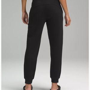 LuluLemon Athletica Scuba High-Rise Jogger Full Length